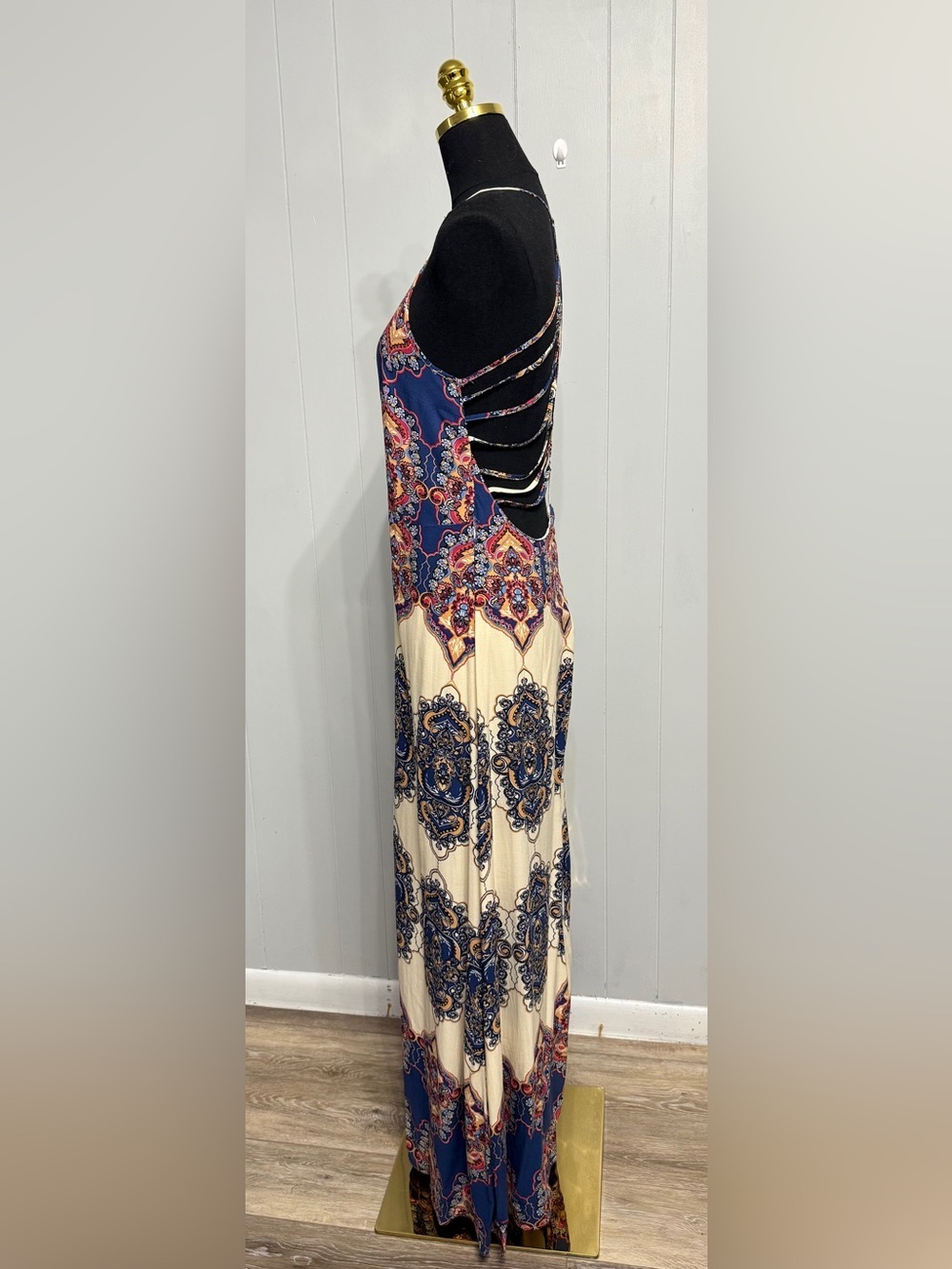 Never Worn Ark & Co Navy and Cream Strappy-Back Maxi Dress